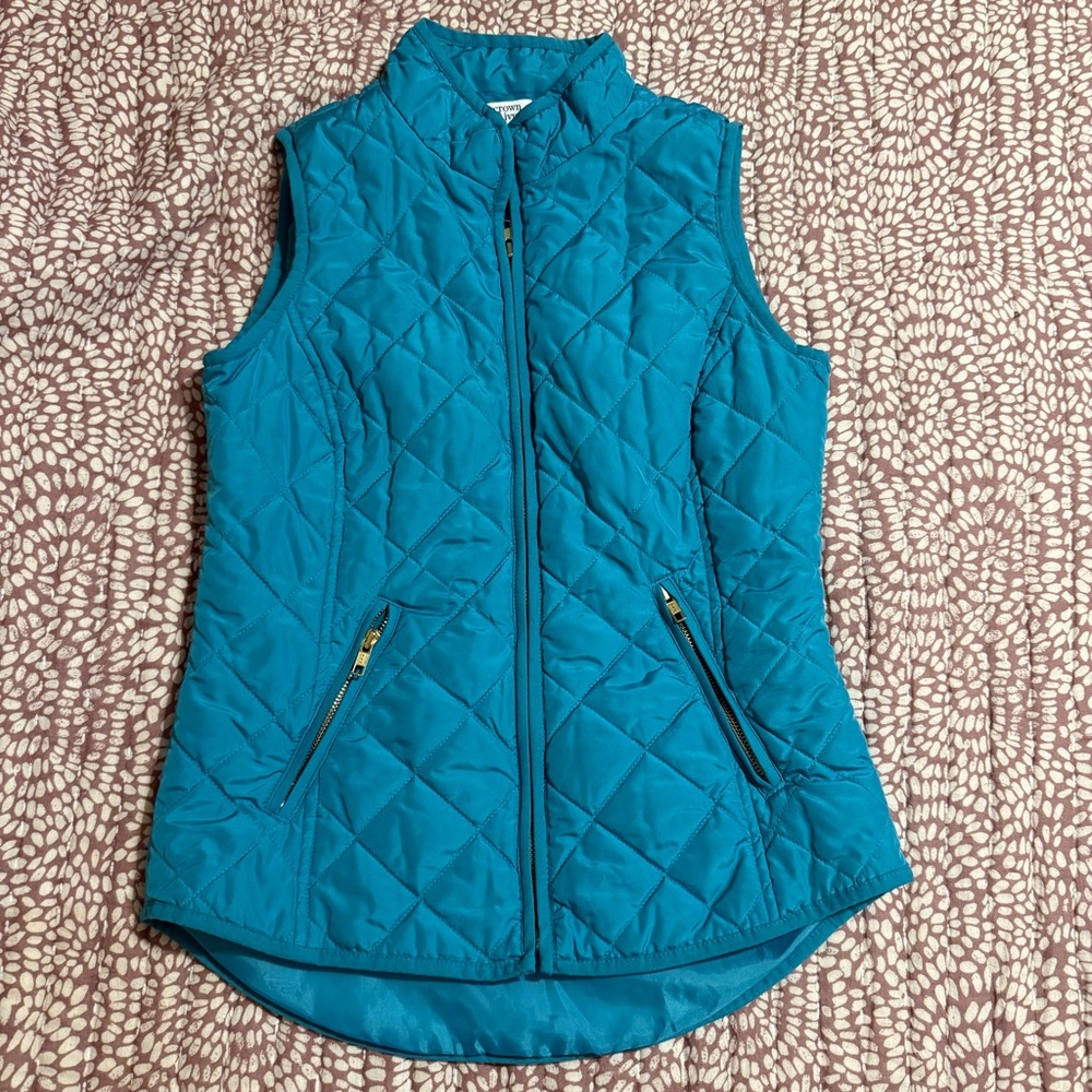 Crown & Ivy Teal Quilted Vest